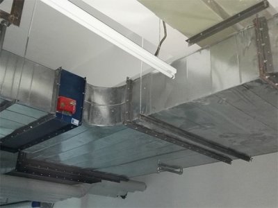 通风管道为焊接车间营造良好的办公环境